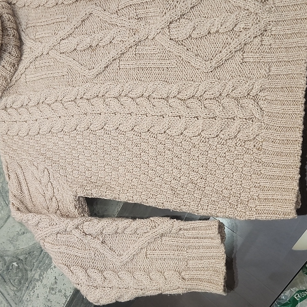 Inis Crafts Traditional Cable Knit Turtle Neck Fisherman Merino Wool Sweater L - Picture 7 of 9